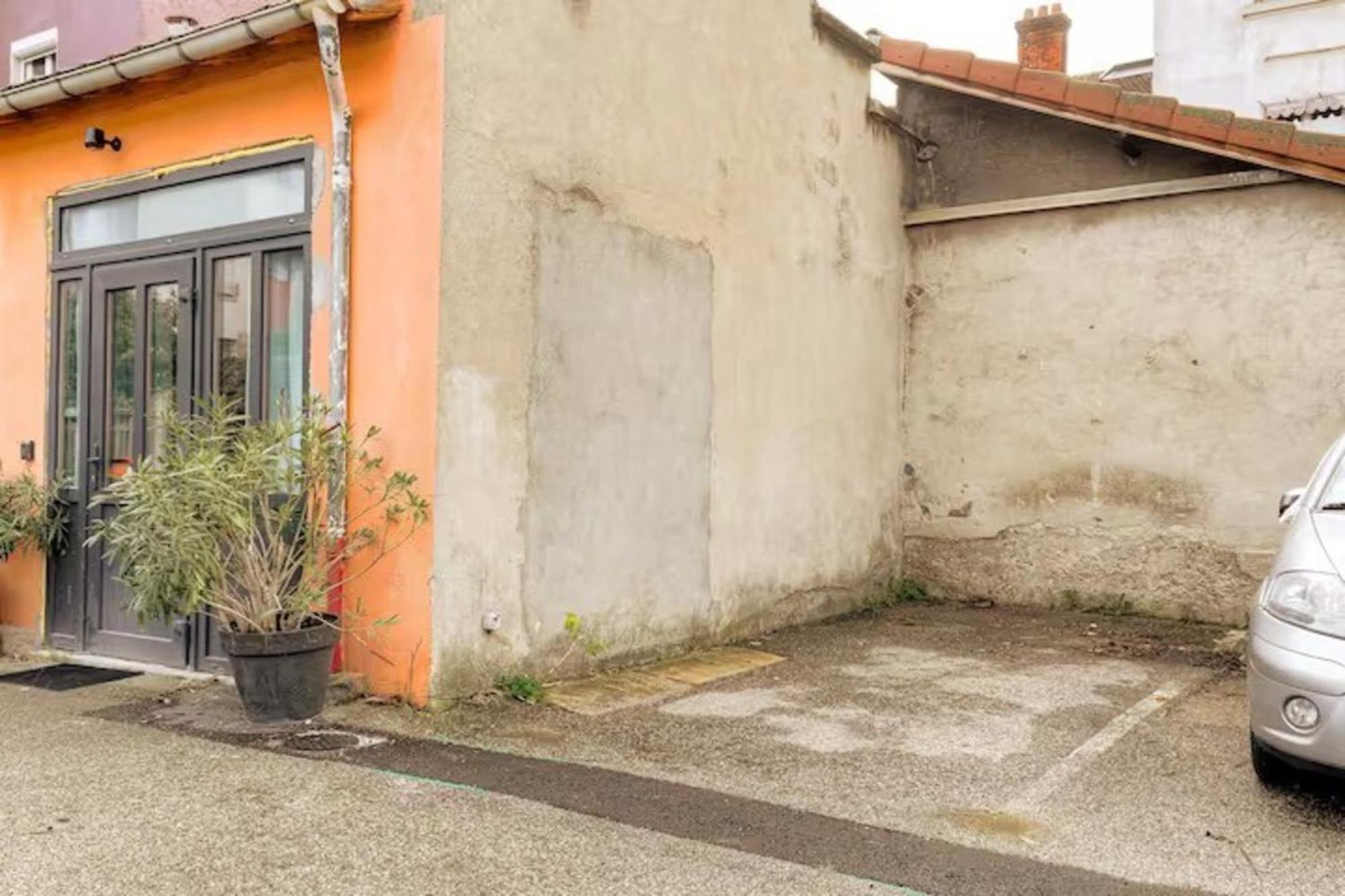 Appartamento Atypique Et Reposant Avec Parking Gratuit Villeurbanne Esterno foto
